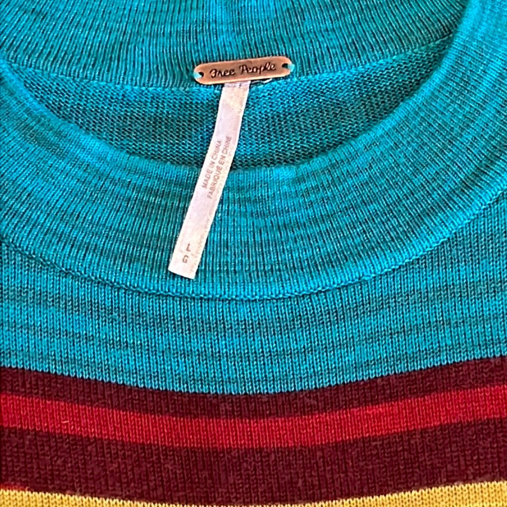 Free People fine-gauge multicolor striped rayon crewneck sweater-minor pilling - Picture 5 of 10